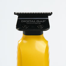 Load image into Gallery viewer, https://cdn.shopify.com/s/files/1/0937/0153/8155/files/WEBSITE_BARBER_TOOLS-08625.jpg?v=1772658107