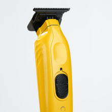 Load image into Gallery viewer, https://cdn.shopify.com/s/files/1/0937/0153/8155/files/WEBSITE_BARBER_TOOLS-08612.jpg?v=1772658107
