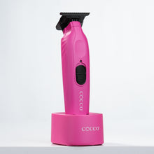 Load image into Gallery viewer, https://cdn.shopify.com/s/files/1/0937/0153/8155/files/WEBSITE_BARBER_TOOLS-08661.jpg?v=1772487118
